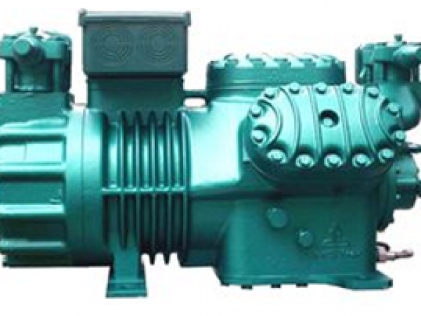 制冷技術(shù)的產(chǎn)生和發(fā)展是為了滿足人們對(duì)低溫環(huán)境的需求。富士豪壓縮機(jī)在制冷系統(tǒng)中起著核心作用。